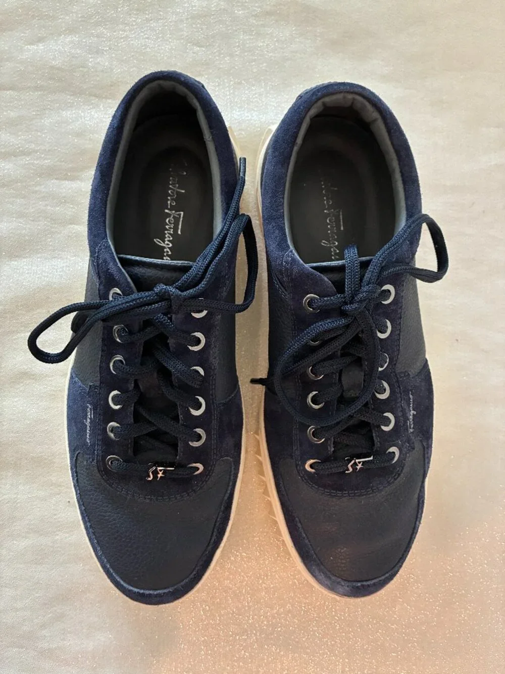 Salvatore Ferragamo Mens Navy Blue Scuby Leather &  Suede Laced Sneakers-6M